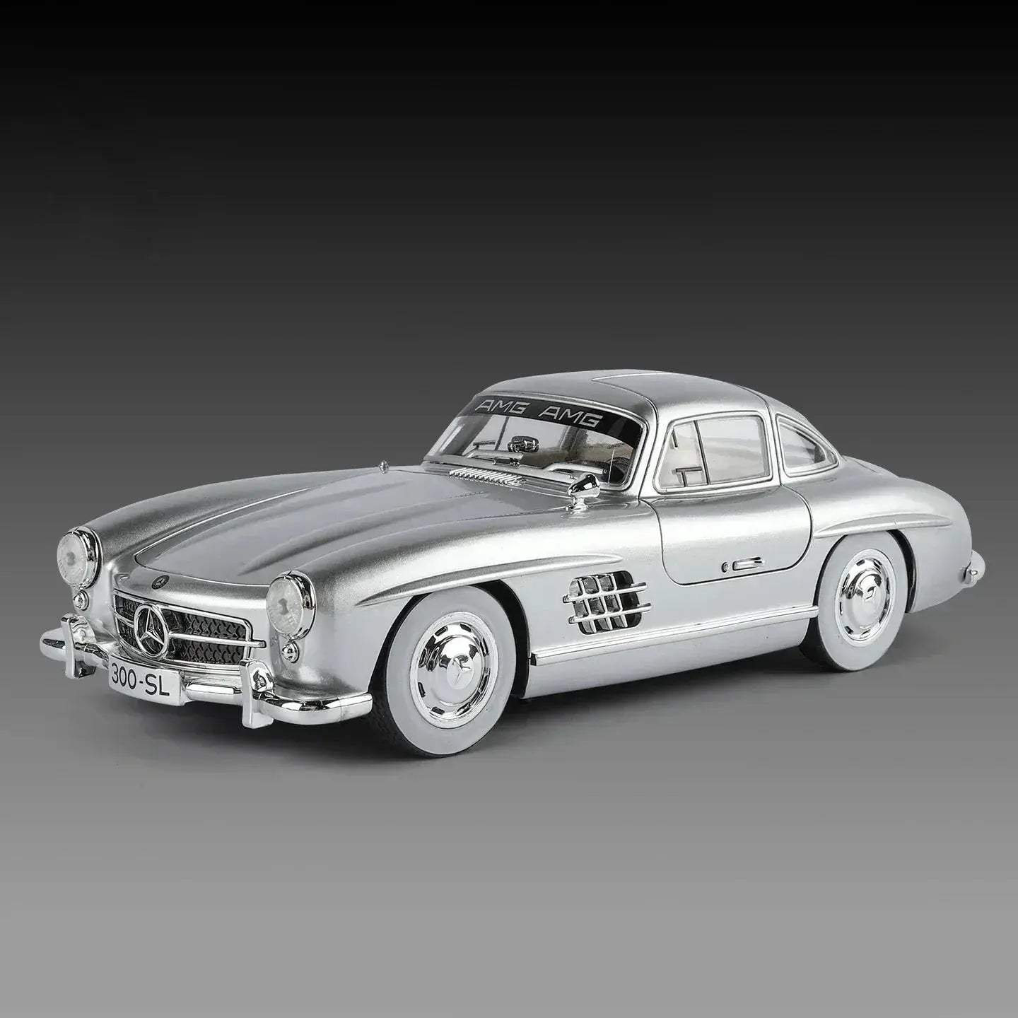 1 18 Diecast Metal Benz 300SL Car Model For Home Decor - ToylandEU