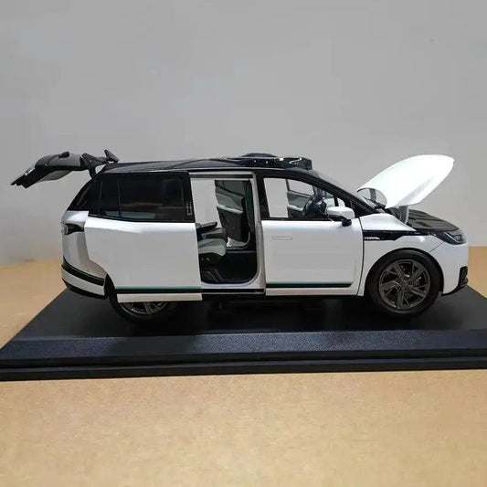 1:18 Diecast Robotaxi Car Alloy Unmanned Collectible - ToylandEU™