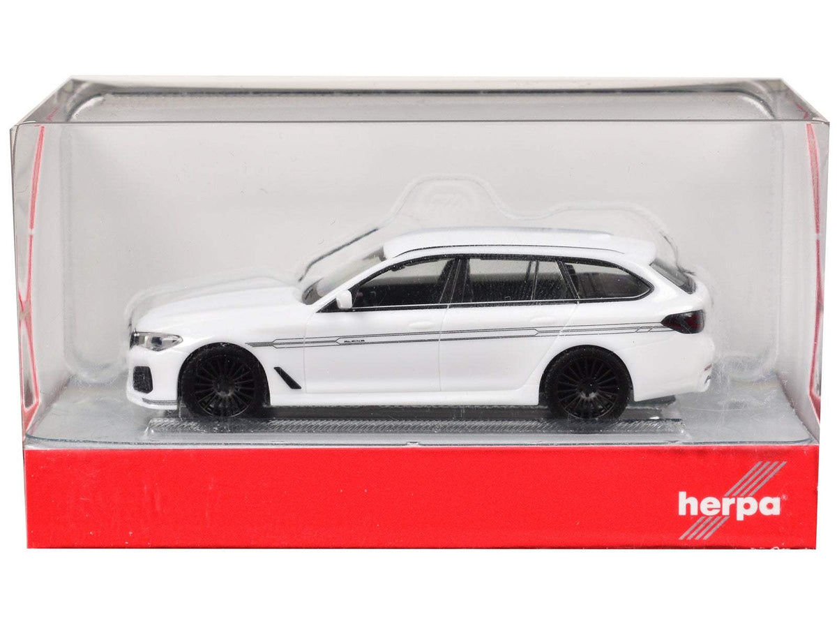 BMW Alpina B5 Touring White | 1/87 Diecast Model Car | Herpa | Collector Quality