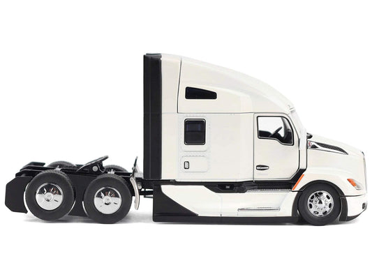 Kenworth T680 Truck Tractor Pearl White | 1/50 Diecast Model Tractor | Diecast Masters | Transport Series