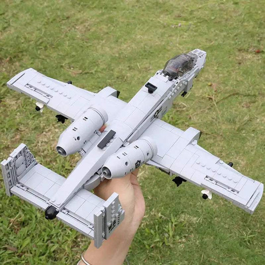 US Military A-10 Fighter Building Blocks Arms Vehicle Model New Type Armored Thunderbolt II Plane Bricks Boys Toys - ToylandEU
