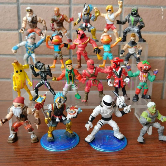 Authentic PVC Figure Fortress With Weapons For Collectors - ToylandEU