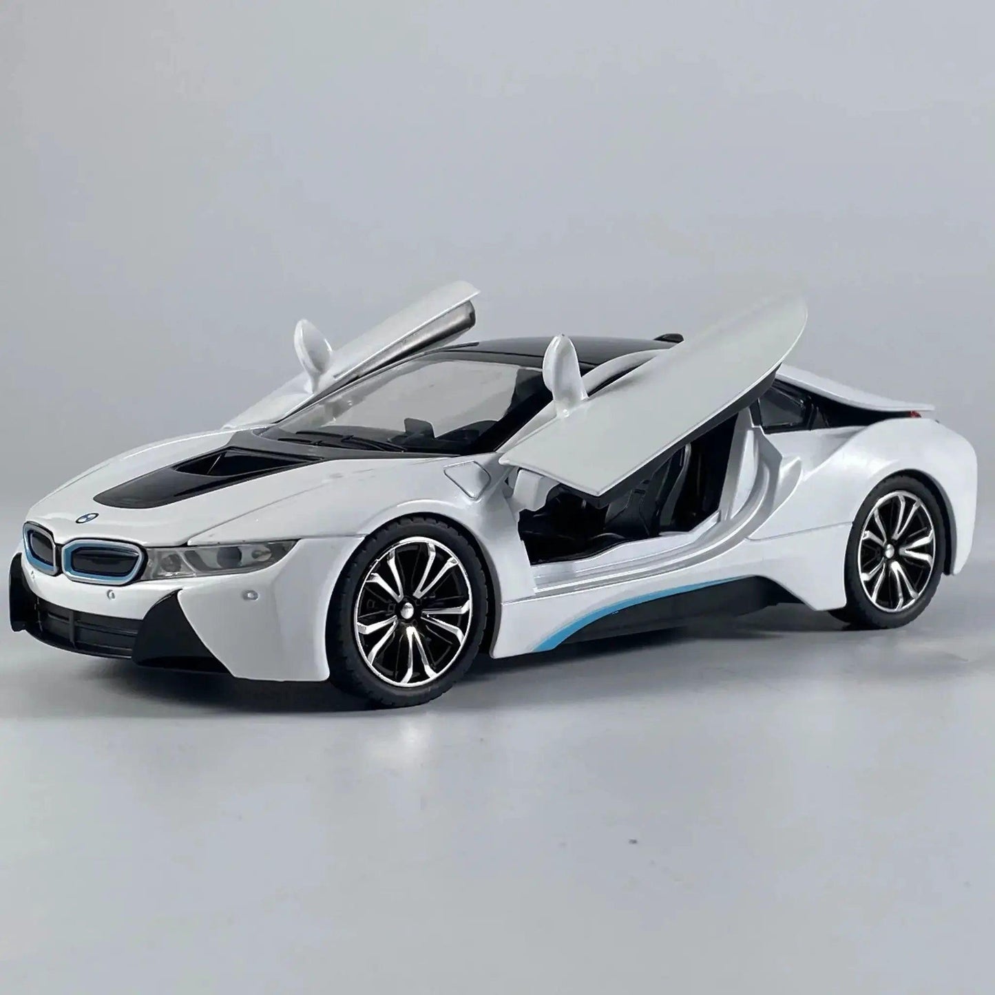 BMW I8 Diecast Model Car Pull Back Lights | - ToylandEU™