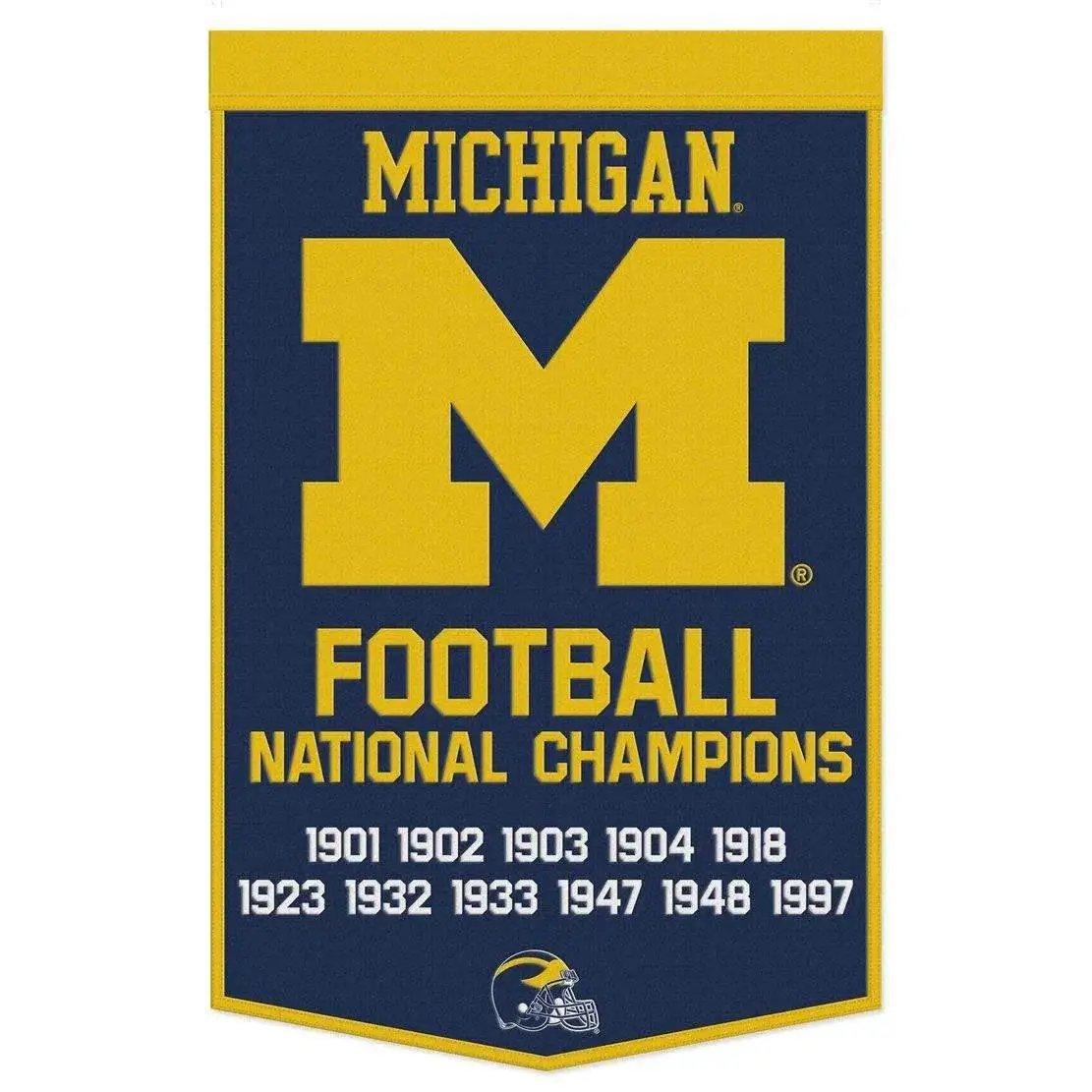Michigan Wolverines Banner Wool 24x38 Dynasty Champ Design - ToylandEU™