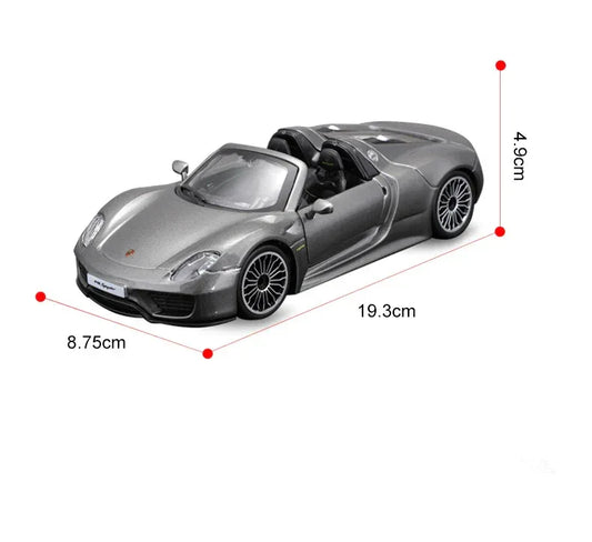 Bburago 1:24 Diecast Car Premium Alloy Collectible - ToylandEU