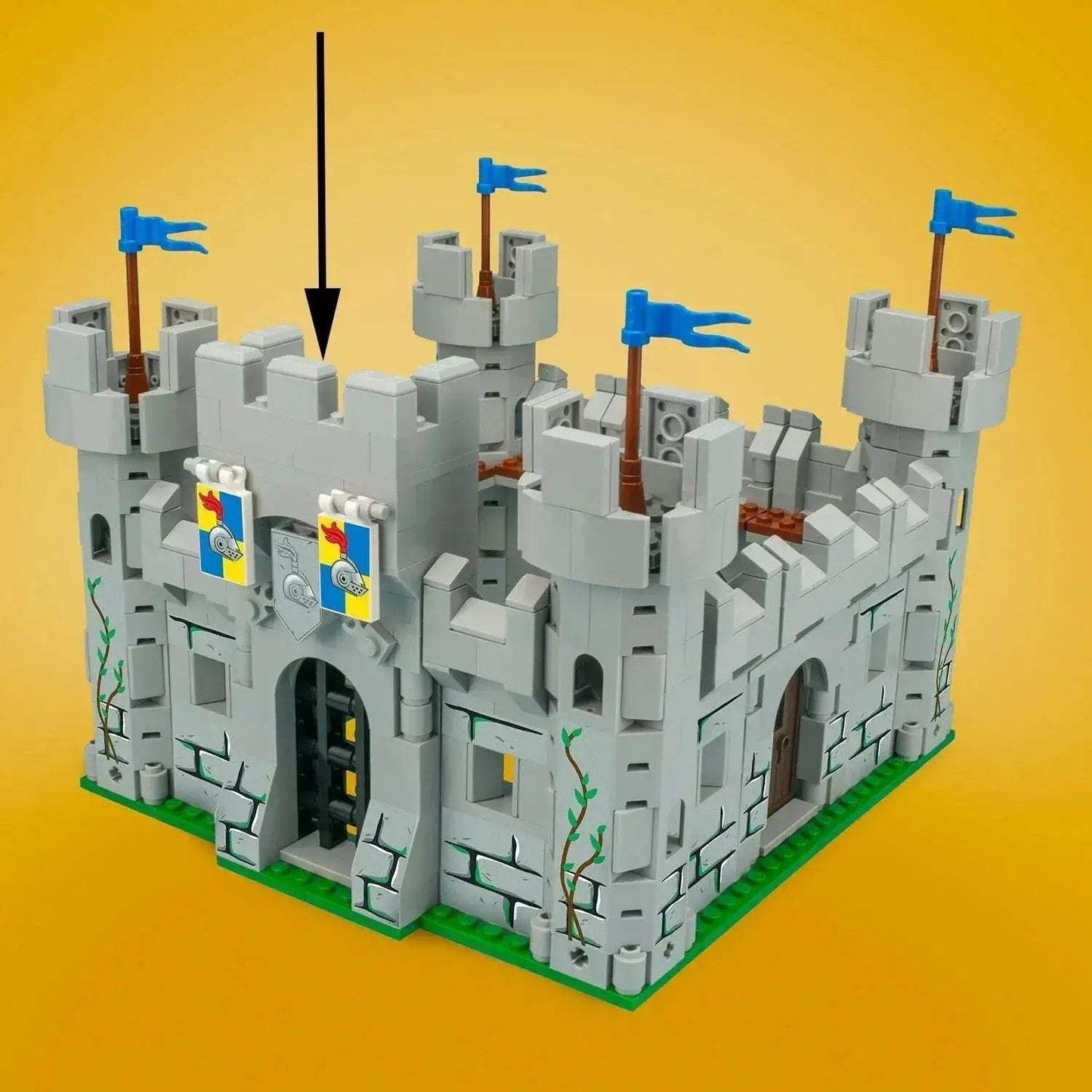 Castle Gate Modular Building Set with Authentic LEGO Parts - ToylandEU