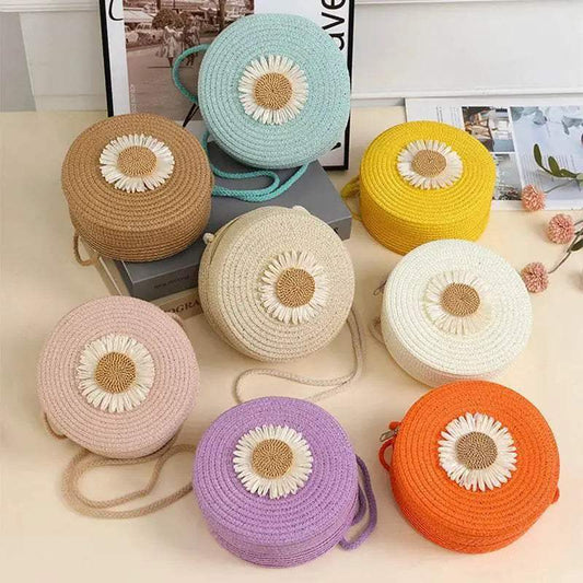 Charming Straw Crossbody Bag For Girls Ages Four To Six Floral Woven Design With Mini Zipper Photo Prop - ToylandEU