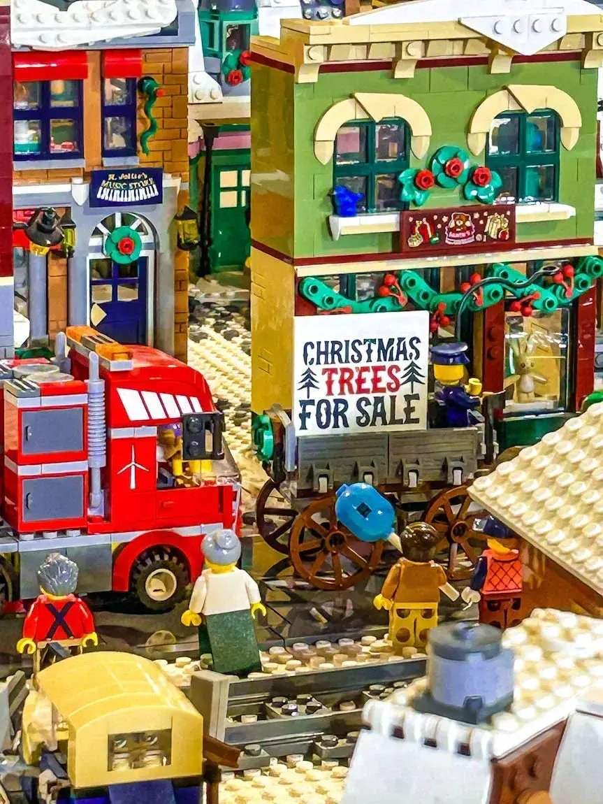 Christmas Trees for Sale Sign (6x6 Tile), B3 Customs made using LEGO parts - ToylandEU