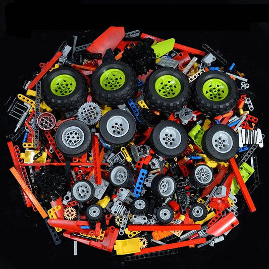 Creative Building Blocks Bulk Set: Mix of Basic & High-Tech Parts - ToylandEU