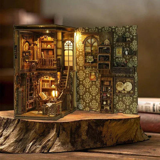 DIY Wooden Book Nook Insert Kit for Dollhouses Classic - ToylandEU™