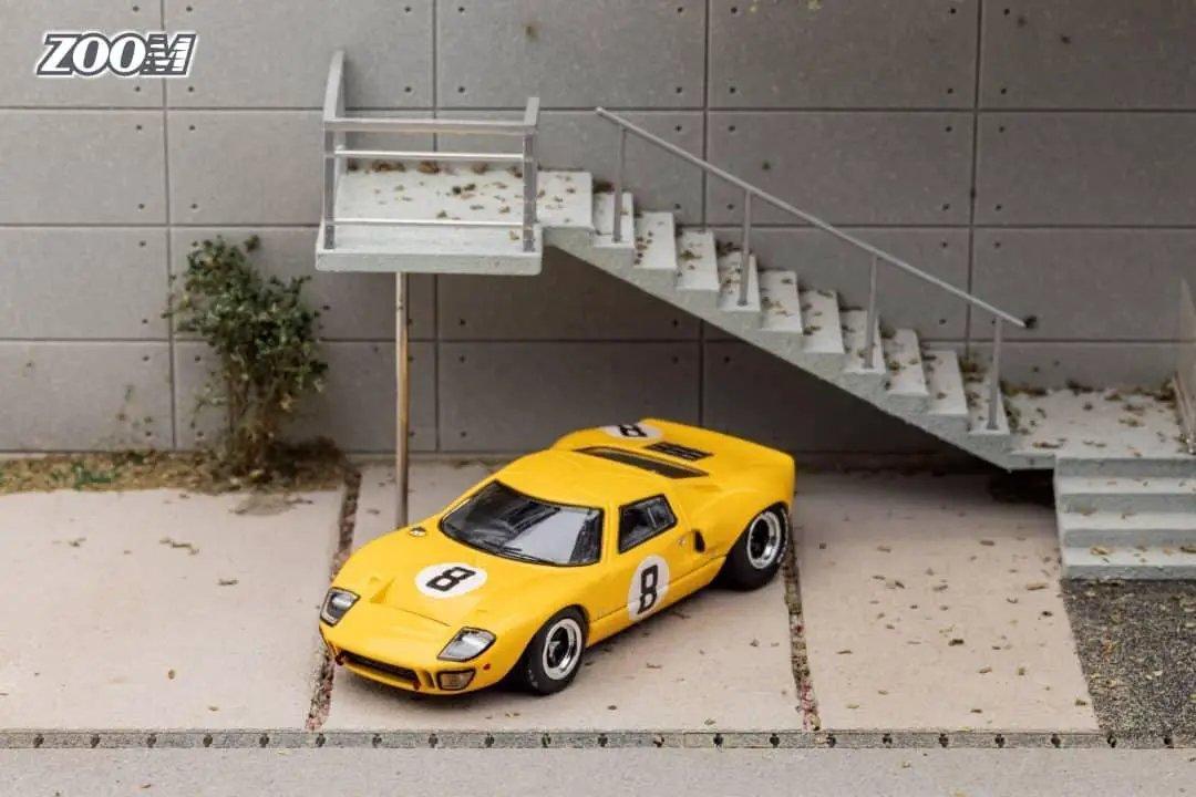 Zoom Ford GT40 MK1 Yellow #8 1:64 - ToylandEU™