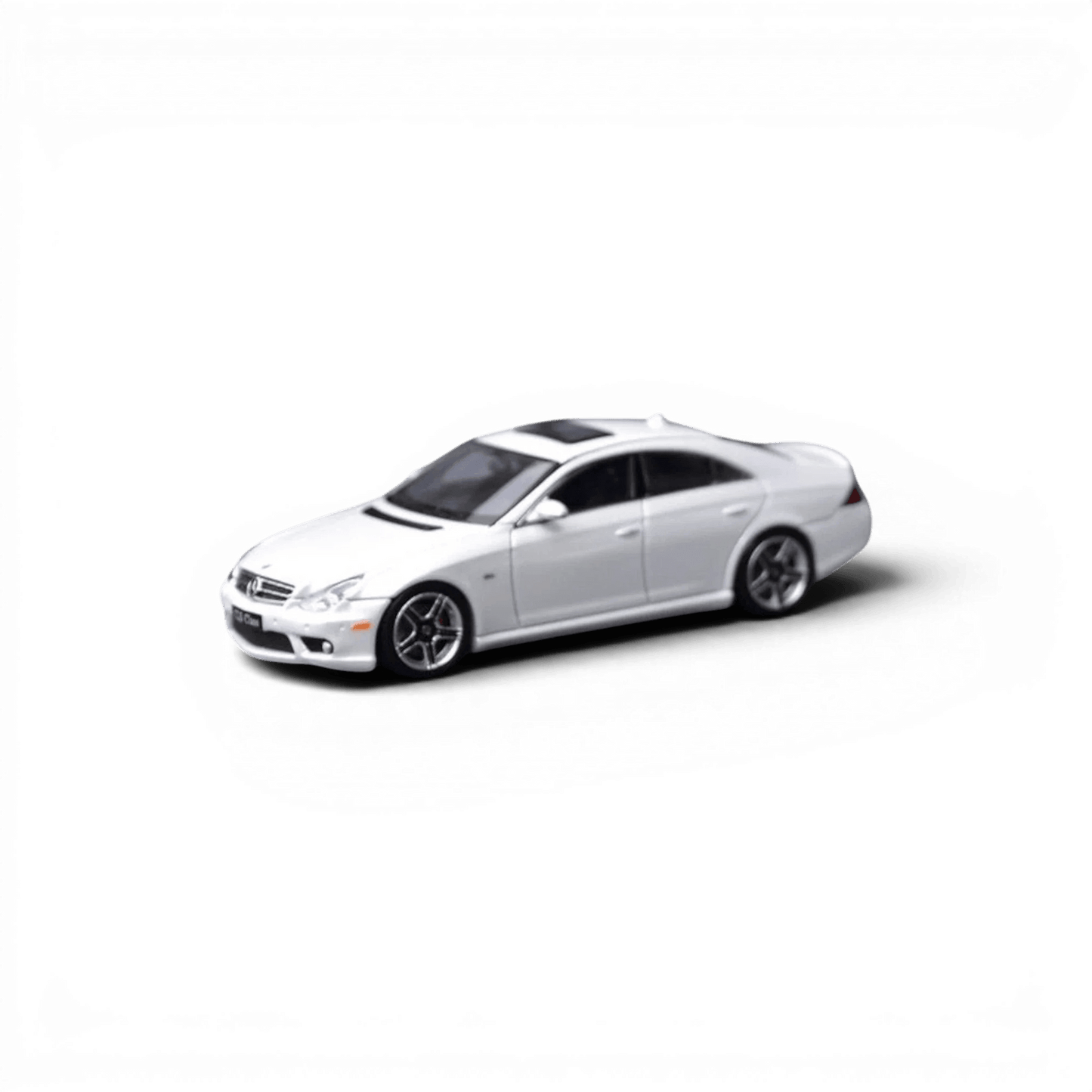 Diecast Mercedes CLS 63 AMG 1to64 Pearl White 999pcs