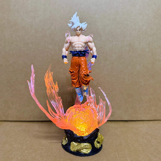 Dragon Ball Goku Ultra Instinct Action Figure 24cm Light - ToylandEU™