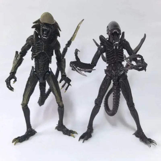 Dynamic Alien Model Figurine with Movable Joints - Toyland EU - ToylandEU™