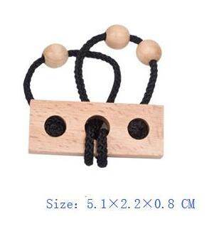 Engaging Wooden Geometric Puzzle Game for All Ages – Fun for Everyone! - ToylandEU