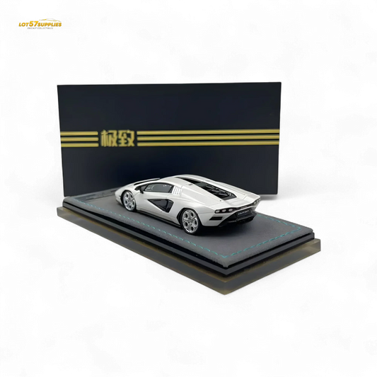 Extreme Club Lamborghini Countach LPI8004 Highly Detailed Resin Diecast - ToylandEU