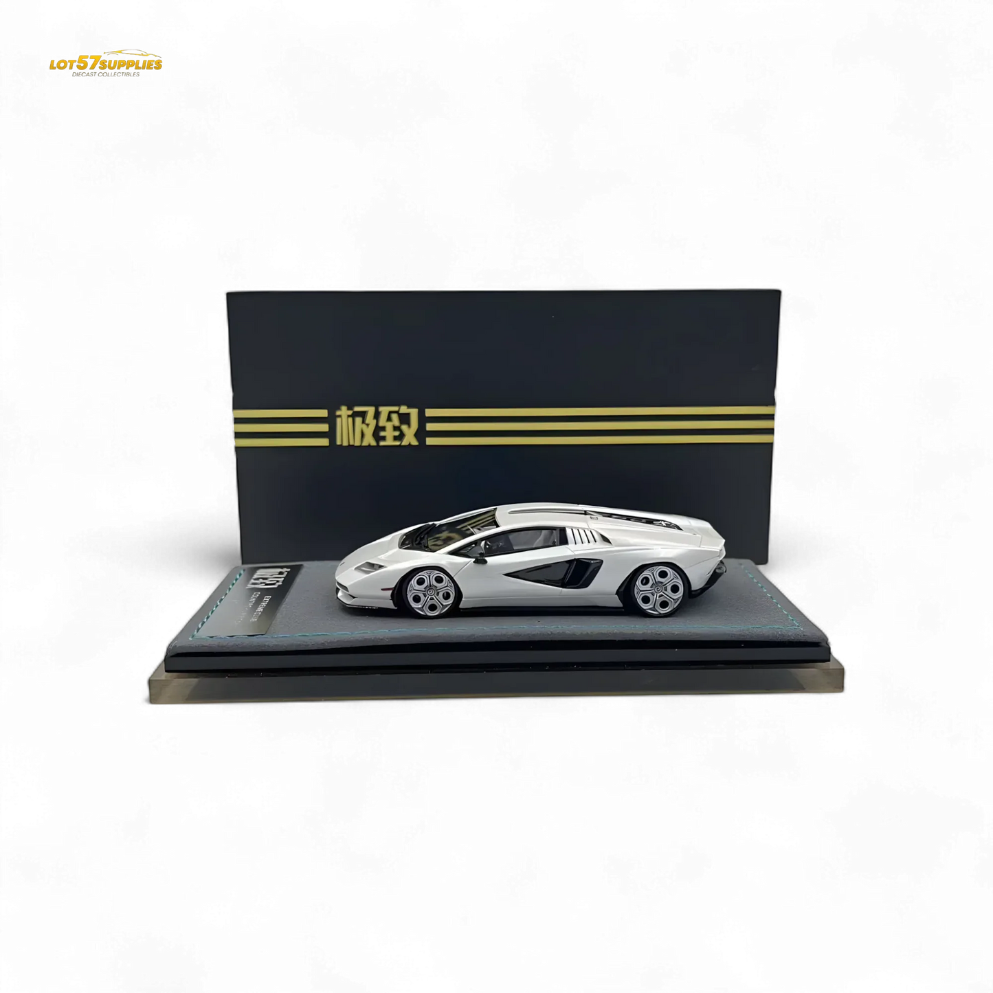 Extreme Club Lamborghini Countach LPI8004 Highly Detailed Resin Diecast - ToylandEU