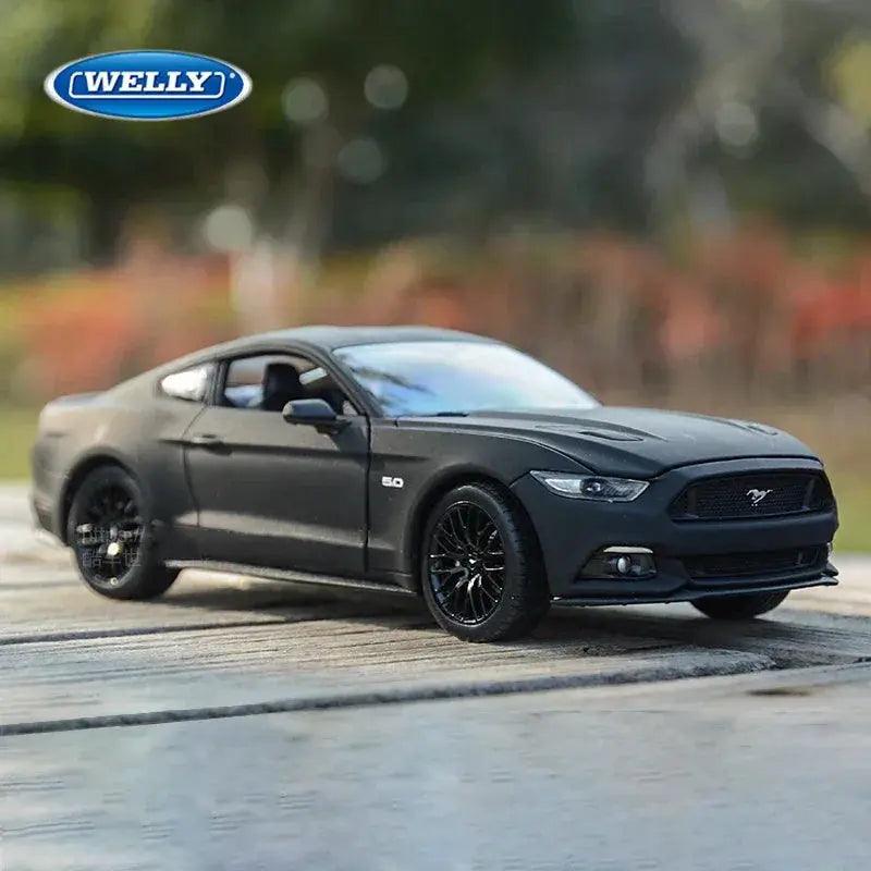 Ford Mustang GT Diecast Car 1 24 Scale High Detail - ToylandEU™