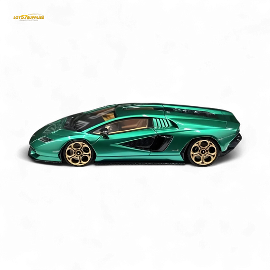 Lamborghini Countach LPI 800-4 Resin Model Ltd Edition - ToylandEU™