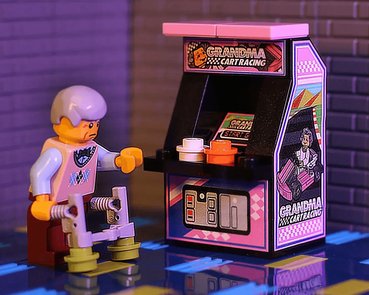 LEGO Grandma Cart Racing Arcade Cabinet With Custom Decals - ToylandEU