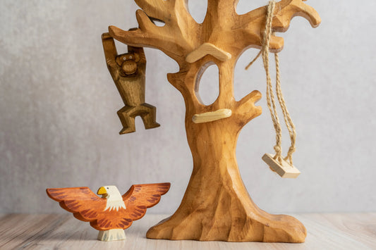 Hand Carved Bald Eagle Figurine For American Wildlife Collectors - ToylandEU