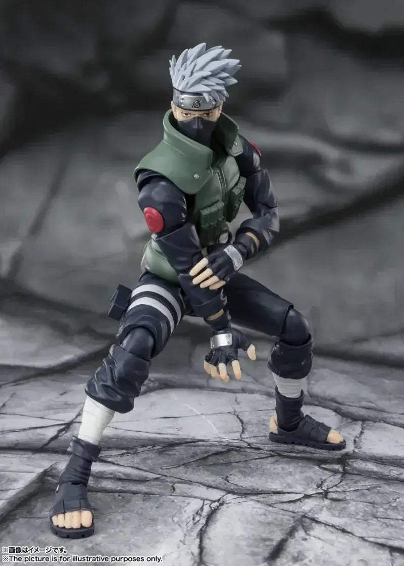 Hatake Kakashi Anime Figure, Naruto Shippuden Action Figurines SHFiguart The Hero of Sharingan 16 CM - ToylandEU