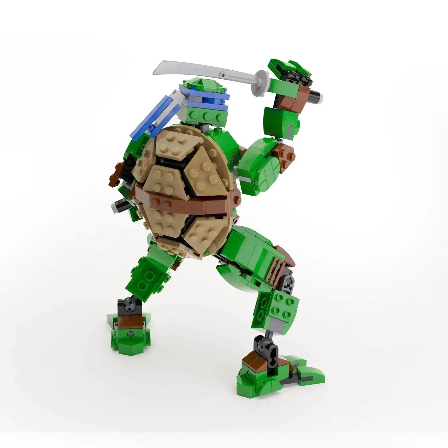 LEGO TMNT Leonardo Figure With Authentic Parts Deluxe - ToylandEU™