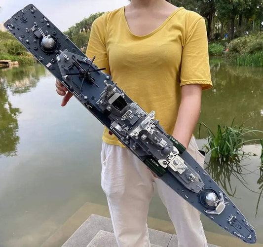 Remote Control Warship RC Ship 31 Inch Battleship - ToylandEU™