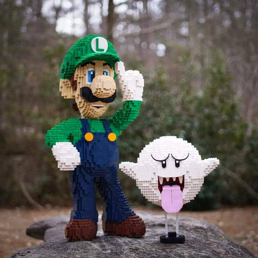 Life-Sized Italian Ghost Hunter - ToylandEU