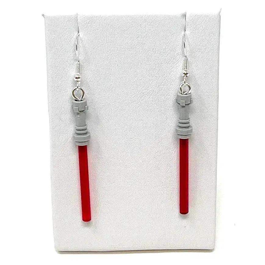 Lightsaber Earrings Crafted From Authentic LEGO Bricks - ToylandEU