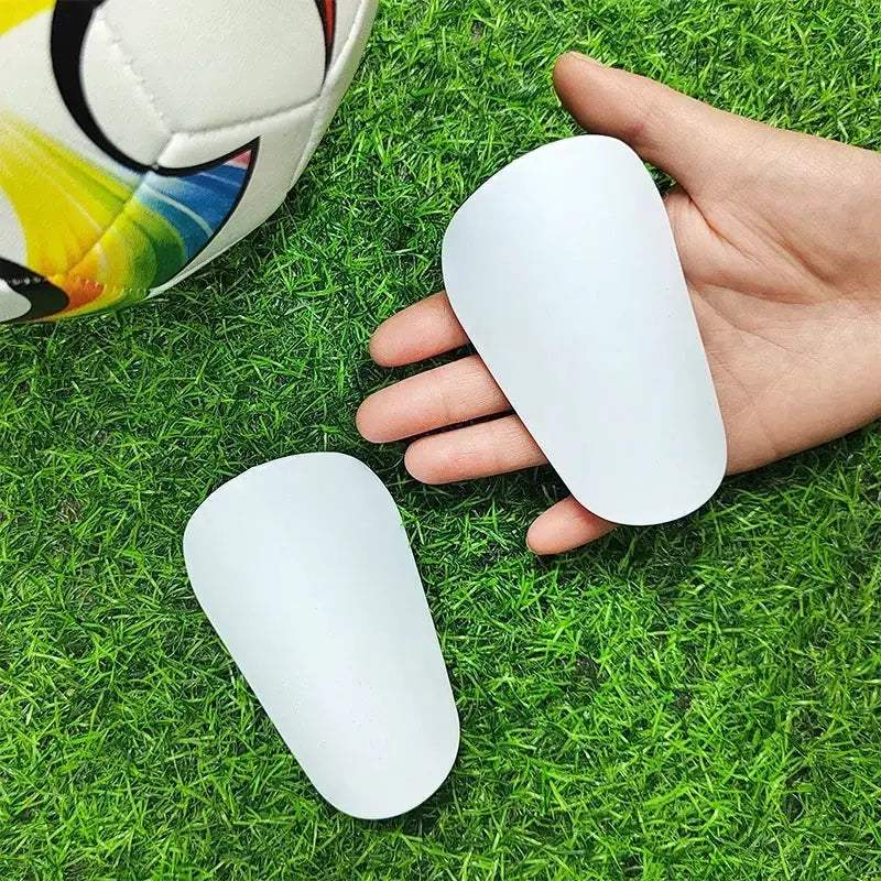 Lightweight Soccer Shin Guards Mini For Kids And Adults - ToylandEU