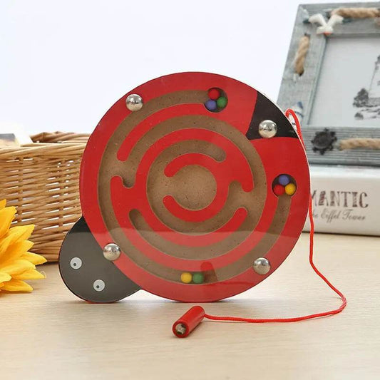 Magnetic Animal Maze: Fun Wooden Writing Toy for Kids' Skill Development - ToylandEU