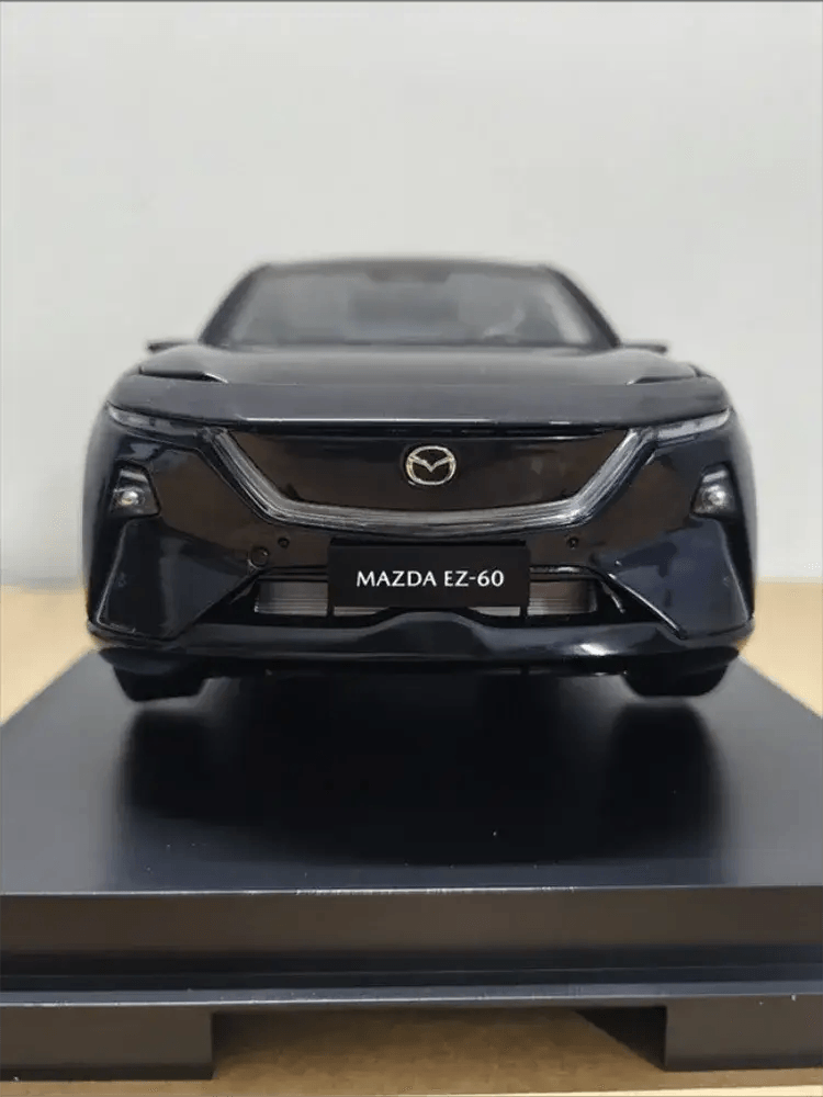 Mazda EZ-60 Diecast Car 1 18 Scale Display Stand - ToylandEU™