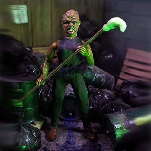 Mego Action Figure 8 Inch The Toxic Avenger (Box) - ToylandEU
