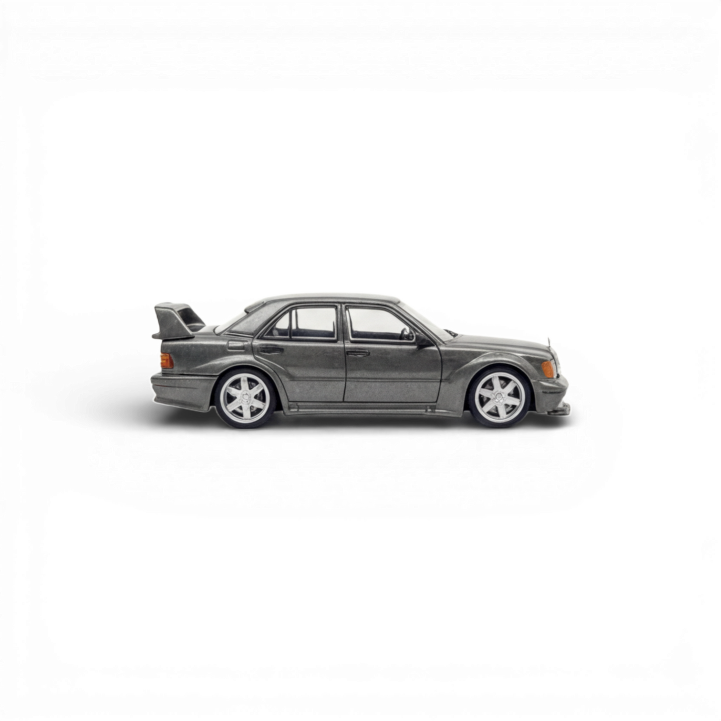 Mercedes-Benz 190E Evolution Diecast Model Realistic 1 64