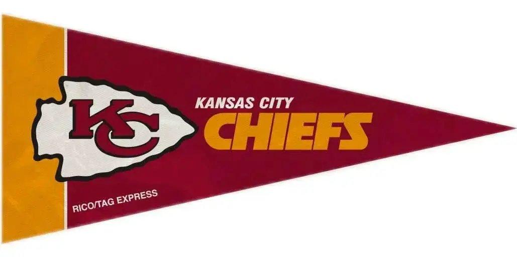 Kansas City Chiefs Mini Pennant Set Eight Pieces Display - ToylandEU™