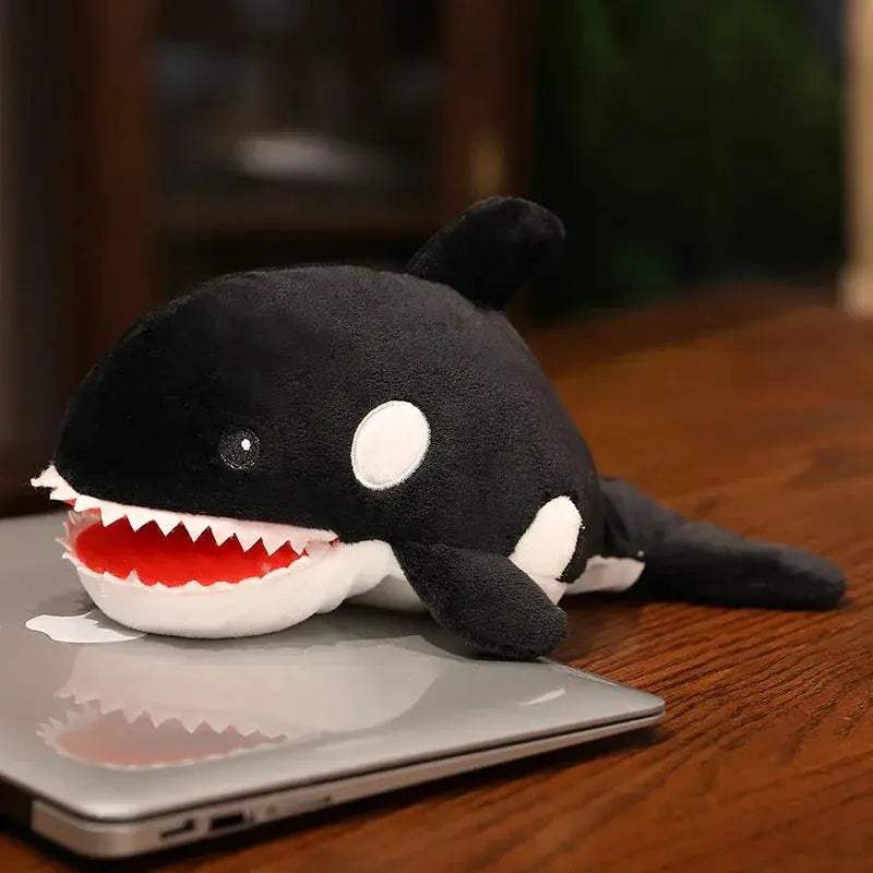 Plush Hand Puppets With Lifelike Animal Characters - ToylandEU
