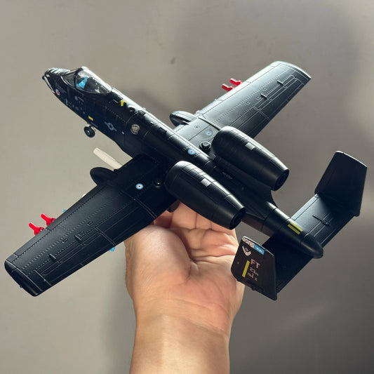 Premium Diecast Aircraft Model A 10 Thunderbolt II Sound And Light Function For Collectors - ToylandEU