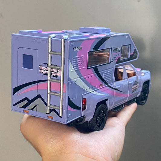 Premium Diecast SUV Model 1 To 32 Scale Chalet Camping RV Edition With Sound And Light For Adult Collectors - ToylandEU