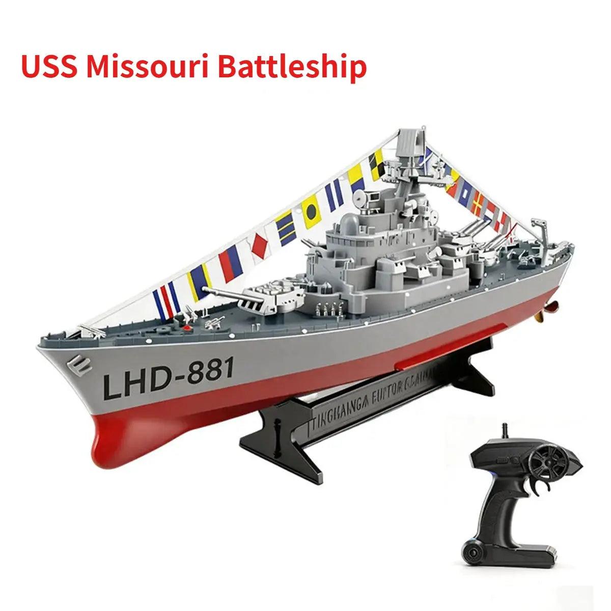 RC Battleship Boat Richly Detailed With Dual Motors - ToylandEU™