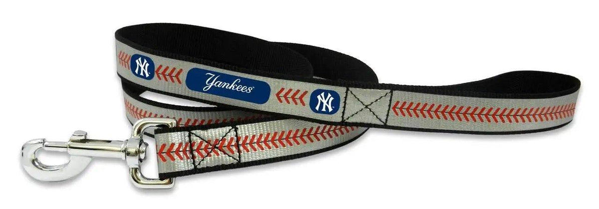 New York Yankees Pet Leash Reflective Baseball Size Large - ToylandEU™