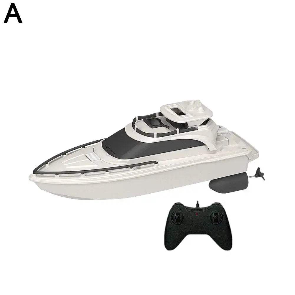 Remote Control High Speed RC Boat for Outdoor Pool Fun - ToylandEU