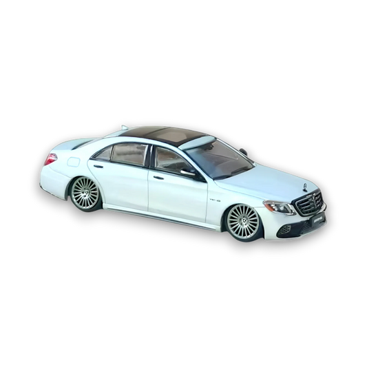 AMG S63 Diecast Rhino Model 1 To 64 Limited Edition - ToylandEU™