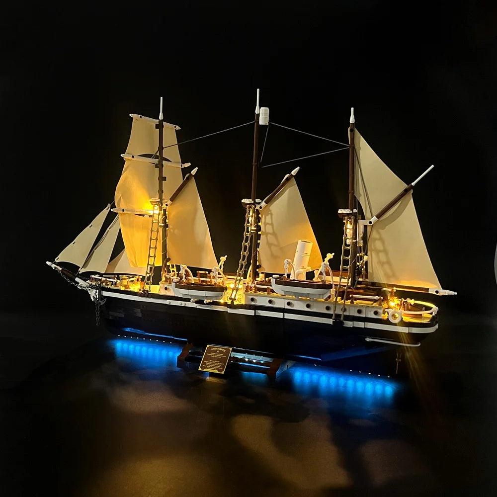 Building Bricks Model | 3011 Pieces | Endurance Ship | Gift for Family Decor