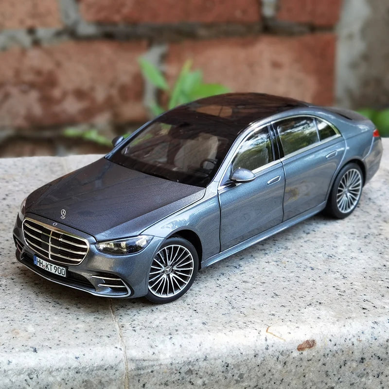 Diecast Car Model | 1:18 Scale | Mercedes S Class S600 | Collector Grade