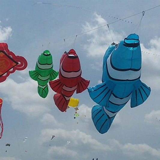 Vibrant 3D Clownfish Kite - Eye-Catching Outdoor Flying Adventure - ToylandEU