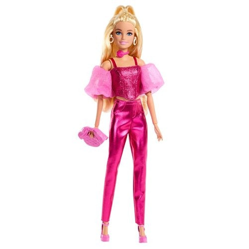 Barbie Deluxe Style Fashion Doll With Glam Accessories