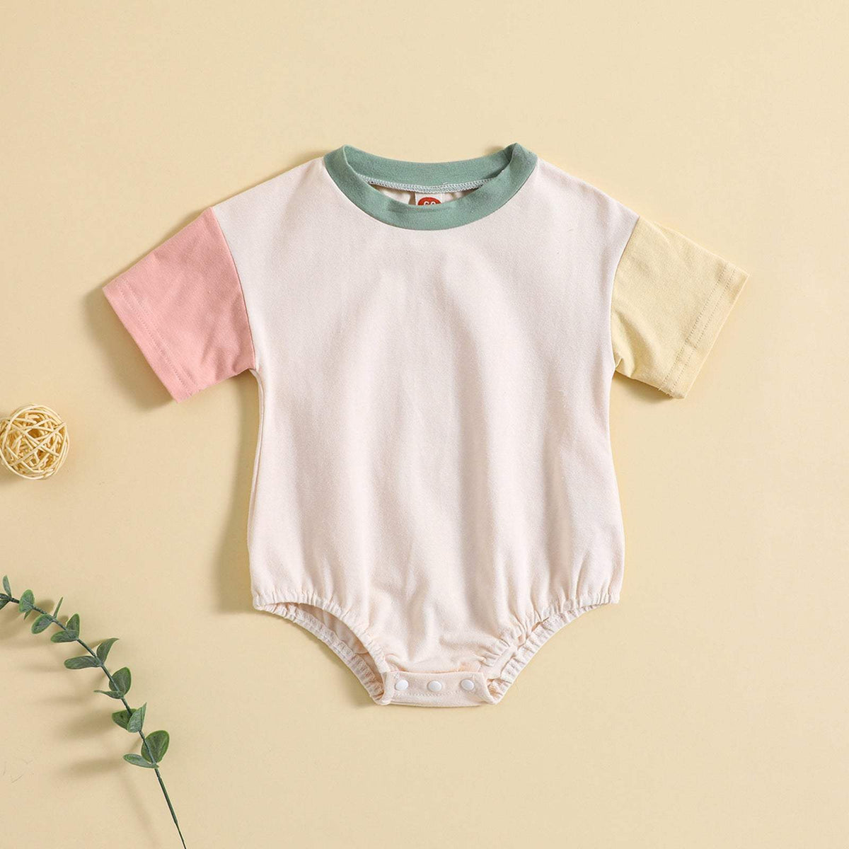 Baby Solid Color Stitched Short-Sleeve Romper | Light Green And Pink | 60-100 cm