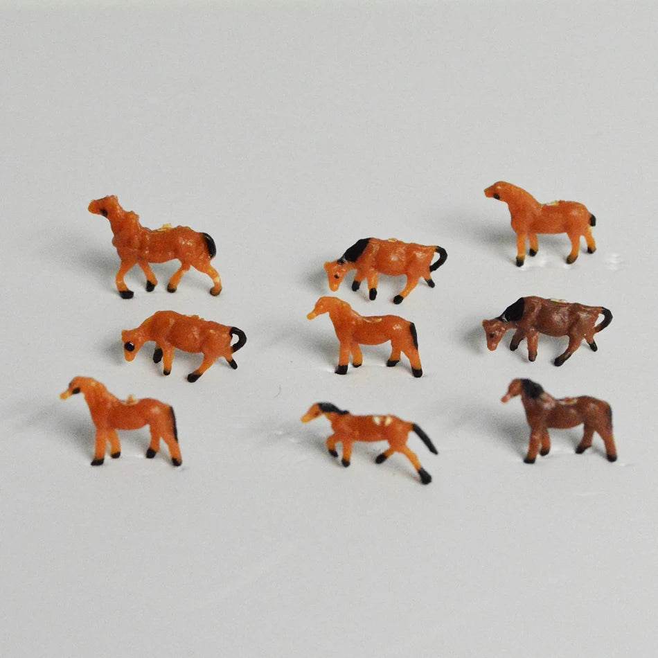 100pcs Miniature Horses - 1:150 Scale Painted Farm Animal Models - ToylandEU