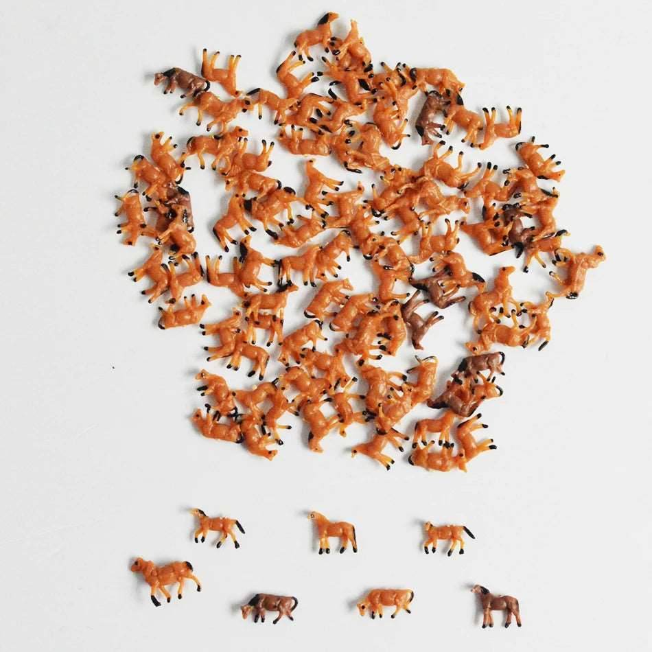 100pcs Miniature Horses - 1:150 Scale Painted Farm Animal Models - ToylandEU